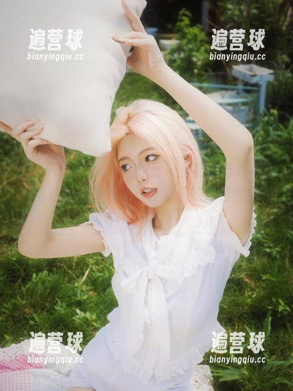 51cgfun就像一条将我与吃瓜生活直达的时光隧道，让散漫的思绪缠绕在一块。