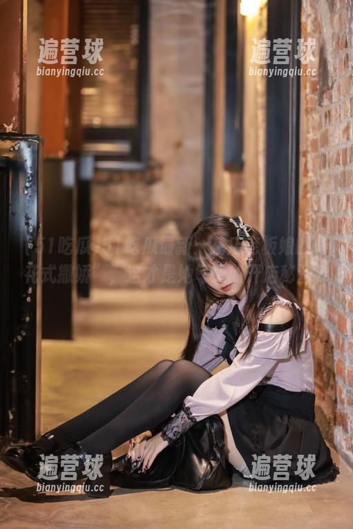 51吃瓜最新：花店老板娘的“花式撒娇”，这才是她每天的开店秘诀？