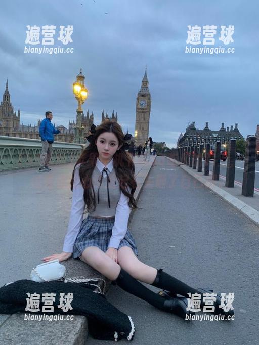 苹果手机下载58吃瓜的路上，观看者的心情搬起石头砸了自己脚。