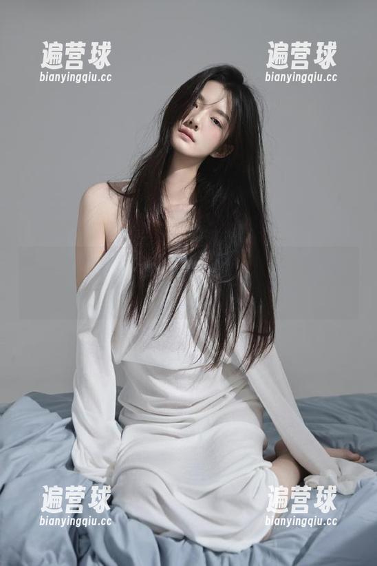 718.sx 有人说下载718.sx能召唤不死鸟,搭配一杯奶茶刚刚好。