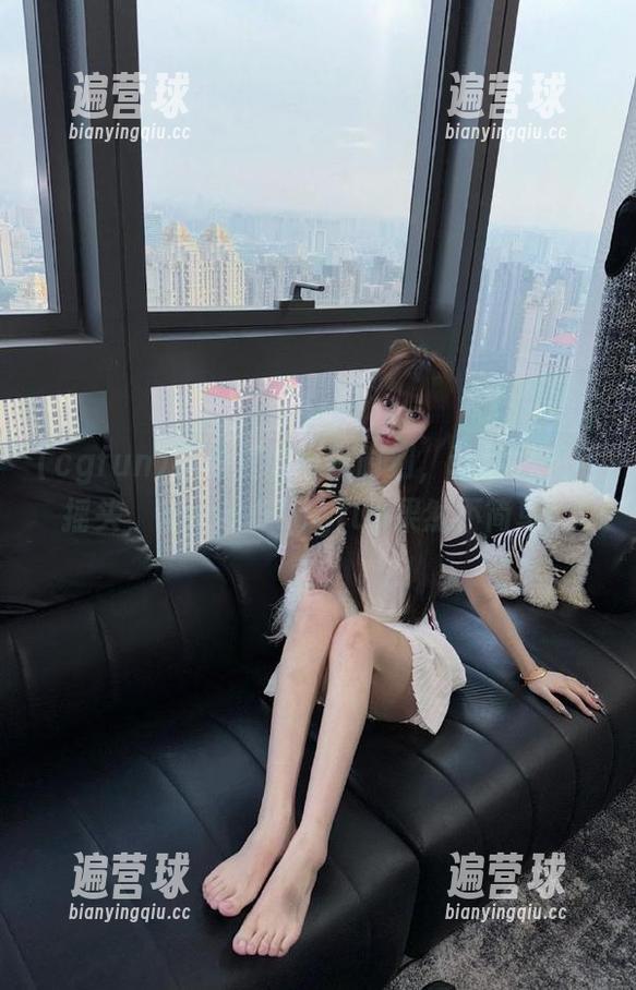 视频里的奇葩时刻，让我只想摇摇头，www.51cgfun果然不简单。