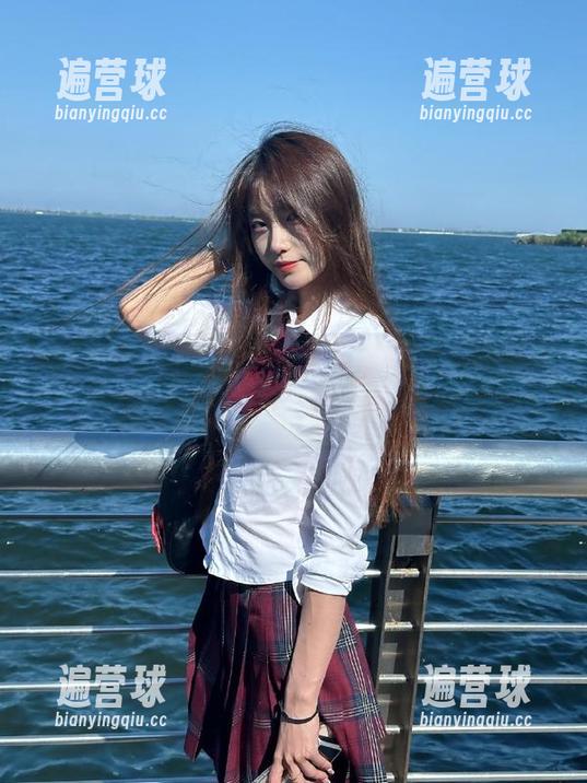 冲哥黑料 最新动态:冲哥黑料,回家线路二,打卡各种离奇的路口