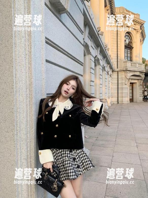吃瓜网终于上了ios：快搭上这趟神秘的小车，去看热闹！