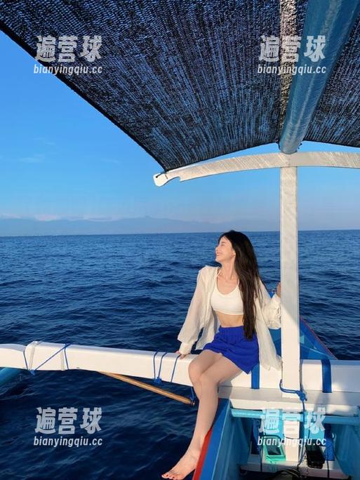 吃瓜网app+极速更新，这才是吃瓜界的“闪电侠”，快得很，比我吃西瓜的速度都快！