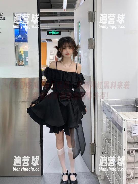 每日吃瓜：最新网红黑料来袭，甜蜜陷阱和狗血剧情并存！