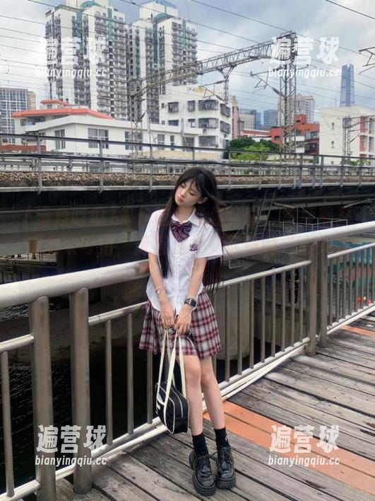 海角吃瓜 海角吃瓜带你分享:年度黑料威力太可怕,简直是社交话题的“心头好”!