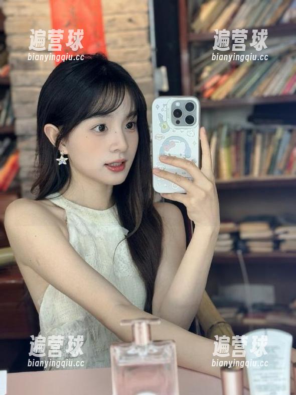 在海角吃瓜，永不迷路，跟踪黑料的脚步声