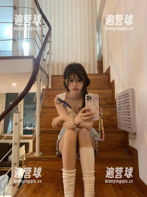 黑料不打烊su，ios手机在手，潮流八卦了如指掌，快上车！