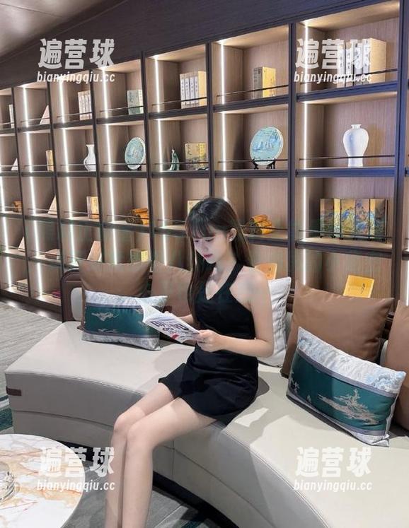 黑料正能量 155.fun黑料正能量苹果版:点开来就想看八卦吗?看满屏的小秘密心里也是在想…