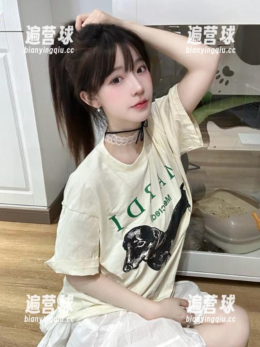 黑料社 不得不说,黑料社地址真的是个吸引八卦的“热闹之处”呀!